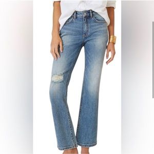 Pilcro The Yaya Mid-Rise Crop Flare Jeans